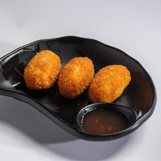 B-19 Fried Shrimp Stick with Cheese (3 PCs) 炸芝士蝦條