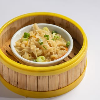 B-10 Steam Beef Tripe with Ginger and Scallion Sauce (蒸牛百葉)