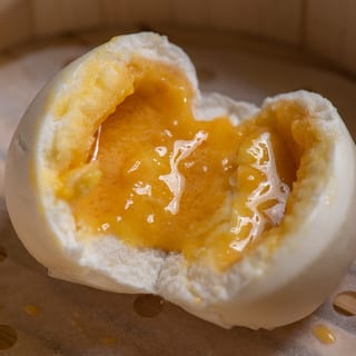 B-7 Salted Egg Custard Bun (3 Pcs) 流沙包